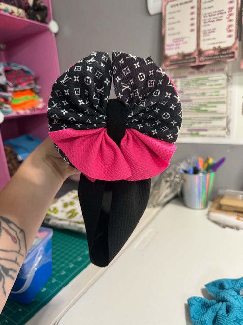 Contact – Mama H’s Kustom Bows & More